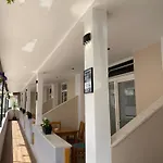 Hotel Troy *