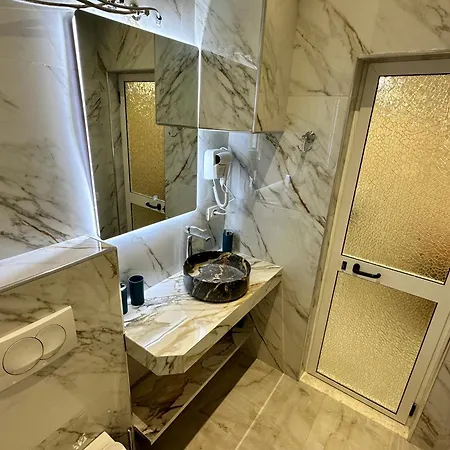 Troy Szálloda Durrës