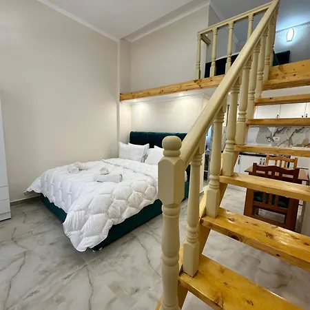 Hotel Troy *