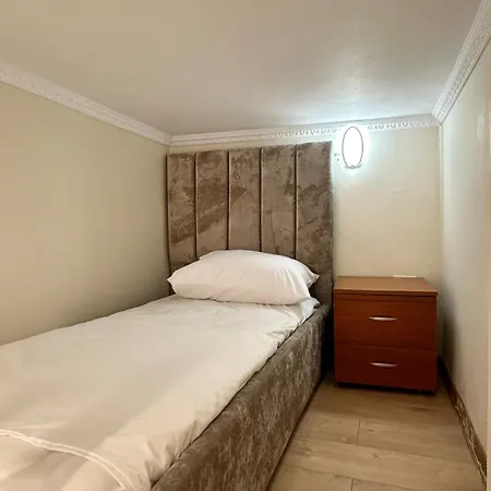 Troy Hotel